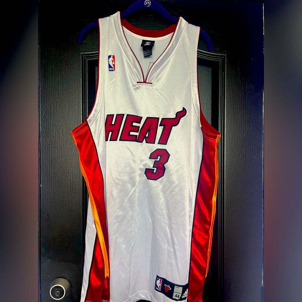 Miami Heat Wade jersey